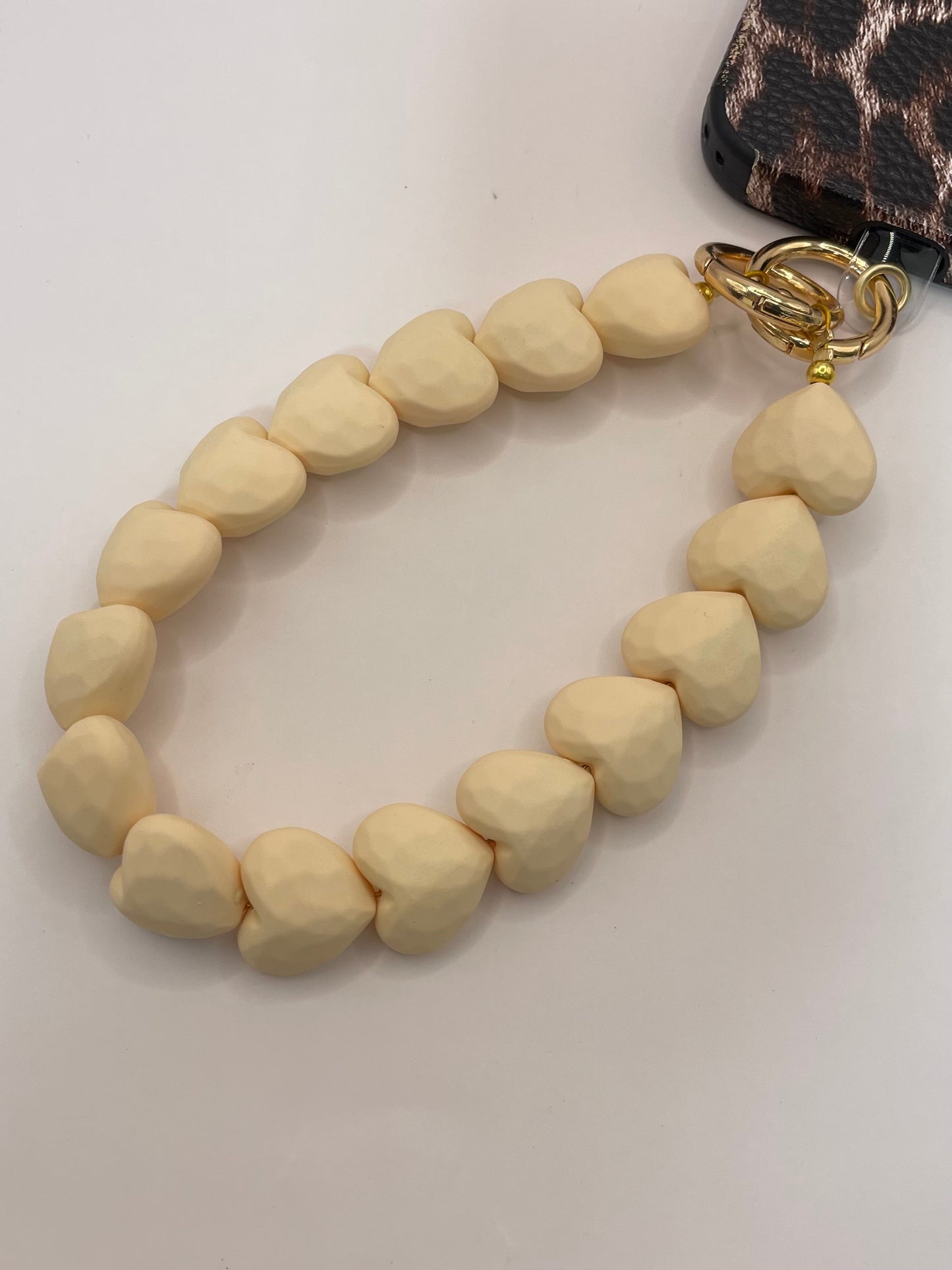 Bold heart phone cords beige