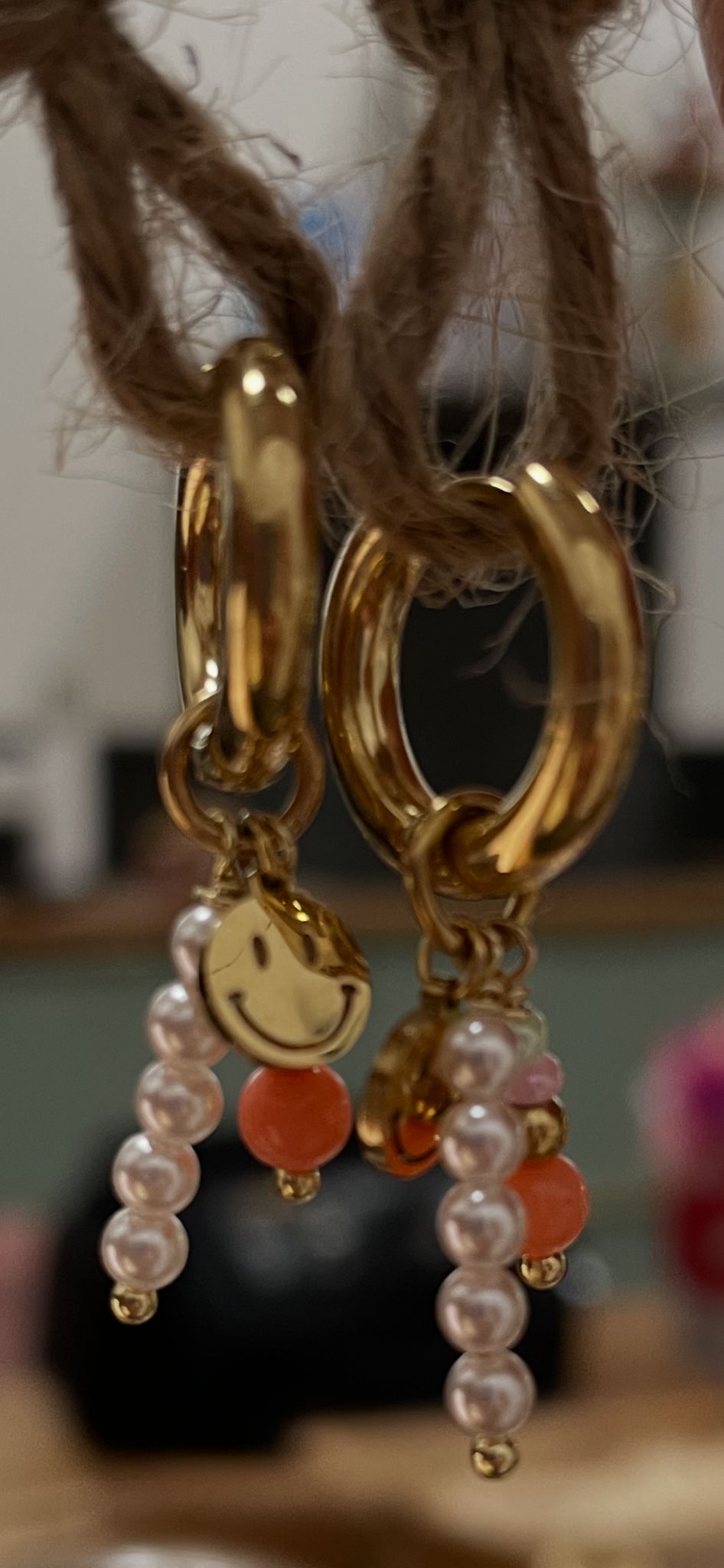Smiley oorbellen