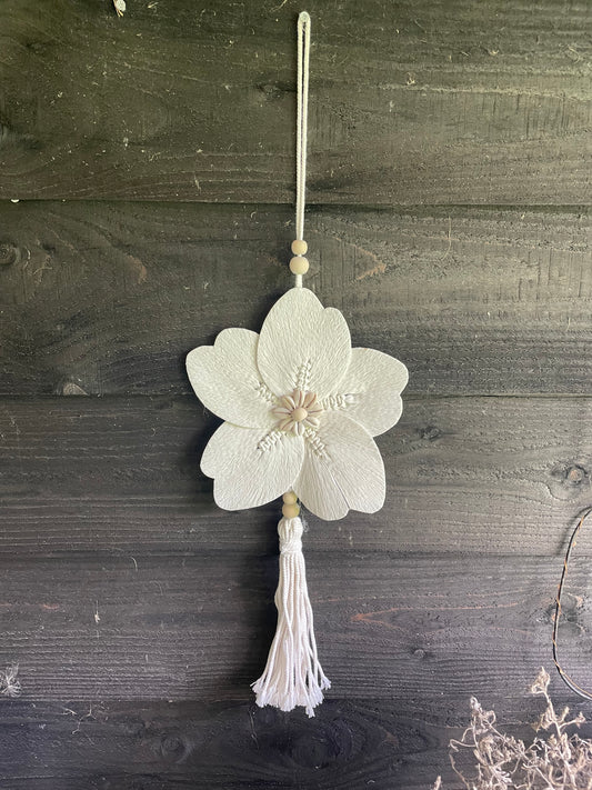 Marcrame Flower hanger