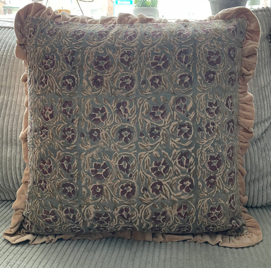 kussen batik met roezel rose incl. binnen kussen 45x45cm