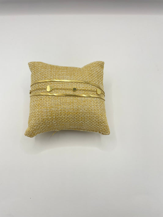 Drie in een hart armband
