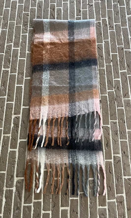 Winter / sjaal ruit oker/roze/ grijs/creme 1.90 x 50 heerlijk dik en zacht
