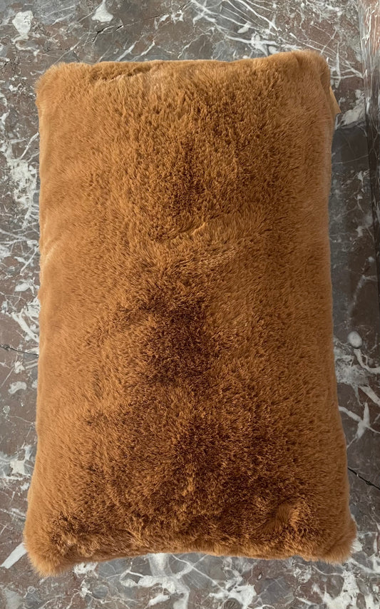 Dutch Decor sierkussen Zaya 30 x 50 bontlook Tabacco bruin incl. vulling 100% polyester