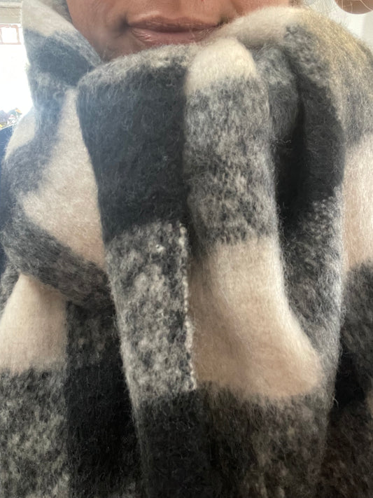 sjaal blok zwart/creme xxl