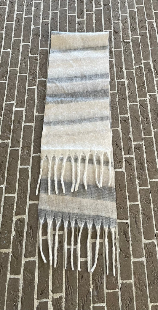 Winter / sjaal streep grijs/beige/creme 1.90 x 40 Exl.kwastjes heerlijk zacht