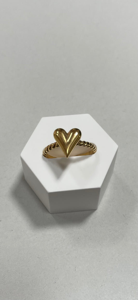 Love ring